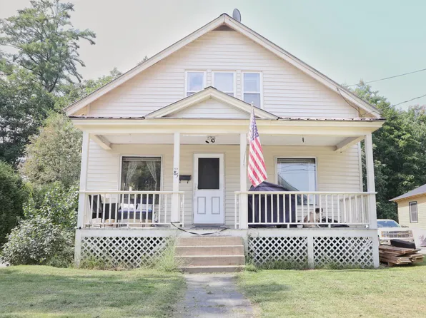 85 Pine Street, Paris, ME 04281