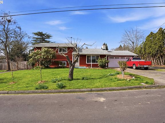 2nd image of 4425 SW 202nd Ave