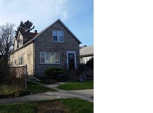 10136 S Malta St, Chicago, IL 60643