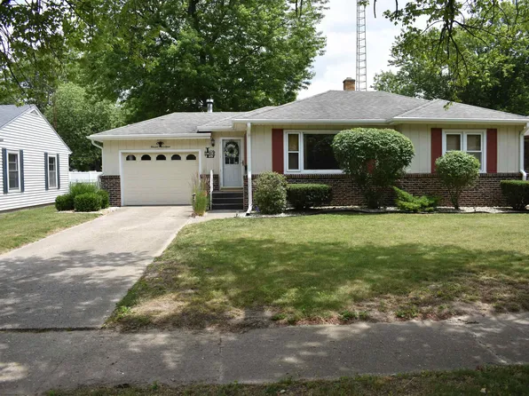 1117 Hill St, Rochester, IN 46975