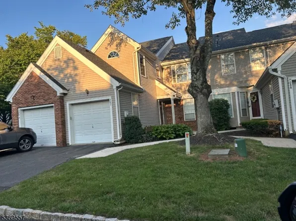 287 Morning Glory Ct, Readington Twp., NJ 08889