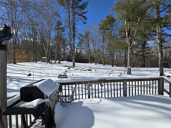 3rd image of 39 Mountain Road