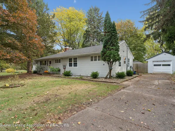 2187 Seminole Dr, Okemos, MI 48864