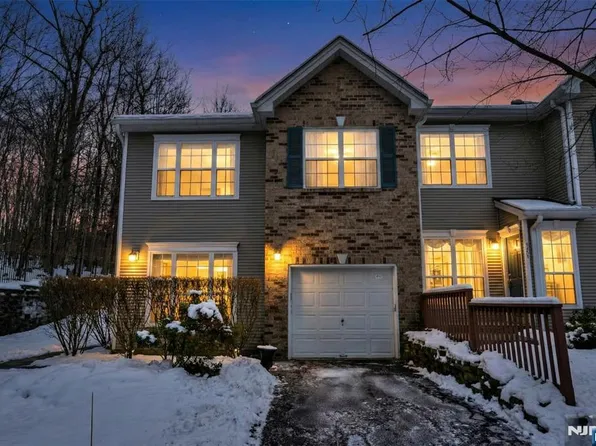 473 Mahogany Ct #473, Mahwah, NJ 07430