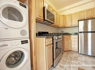 633 10th St #3F, Brooklyn, NY 11215