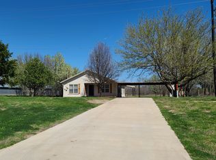 309 Center Point Rd, Weatherford, TX 76087