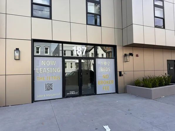 187 Culver Avenue image 21 of 22