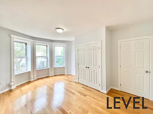 1st image of 241 Lefferts Ave #2