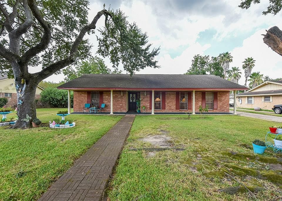 1st image of 5107 French Creek Dr