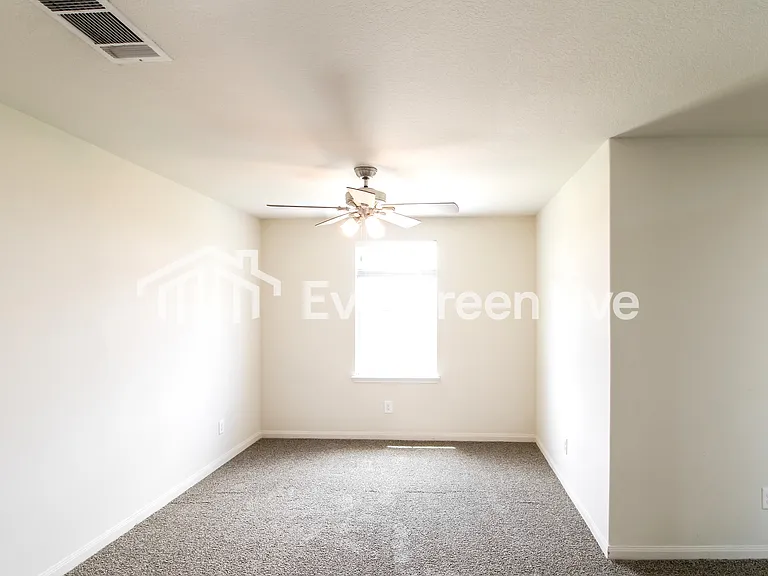 9435 Gold Mountain Dr — Photo 6