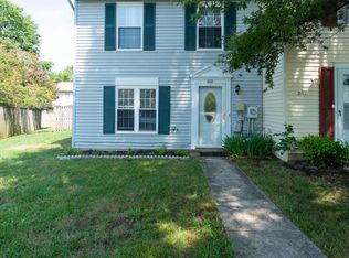 2112 Tanglewood Dr, Waldorf, MD