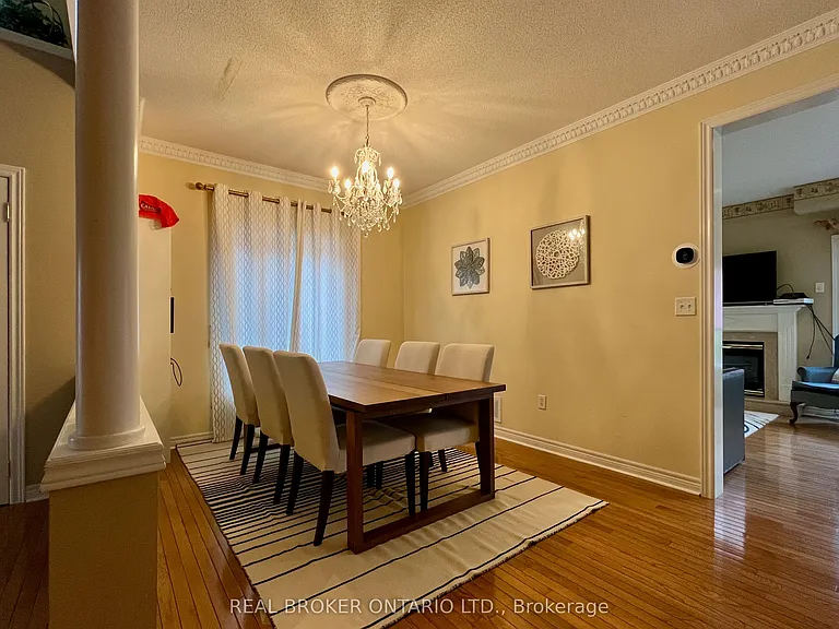 59 Palisade Cres — Photo 5
