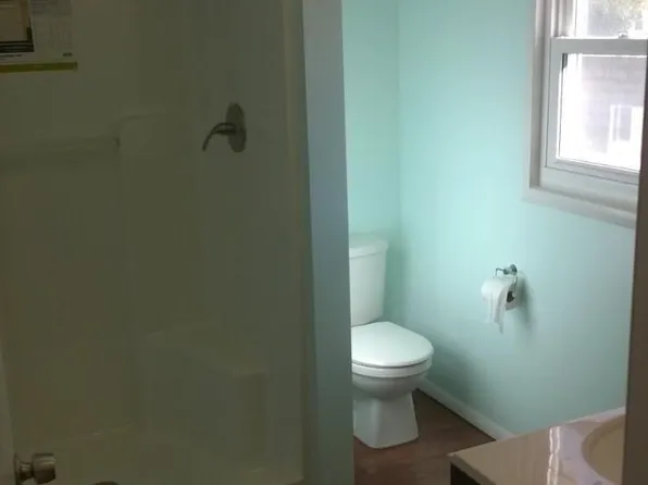 60 N Center St, West Jefferson, OH 43162