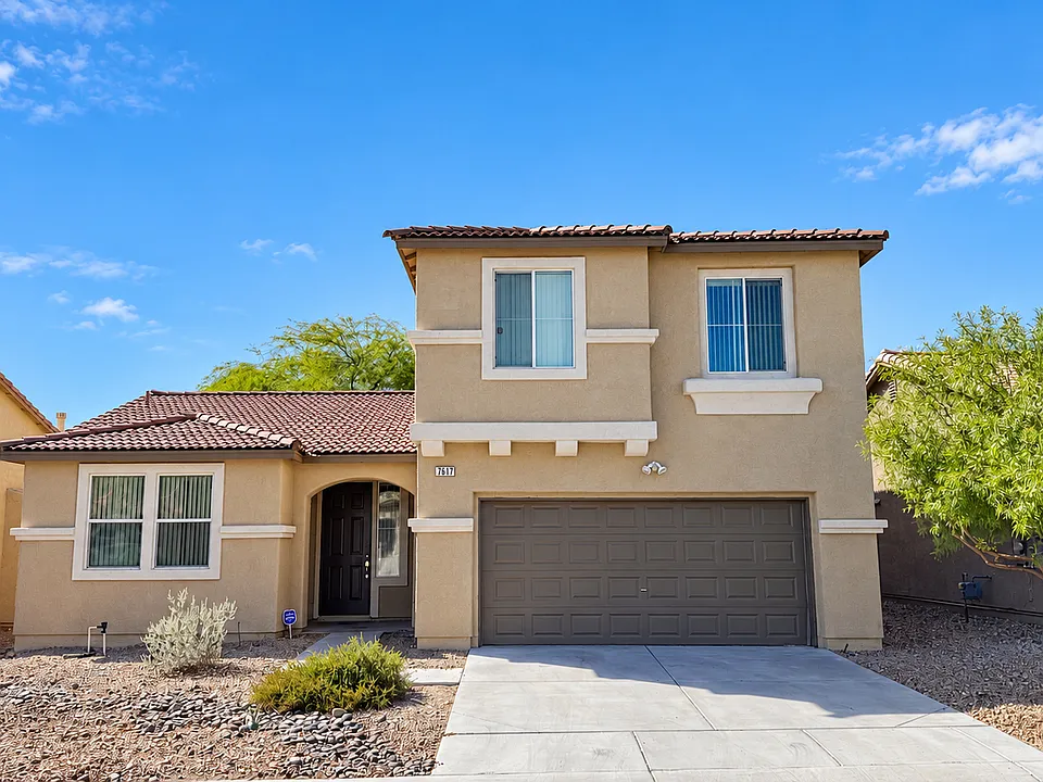 7617 Pioneer Ranch Ave