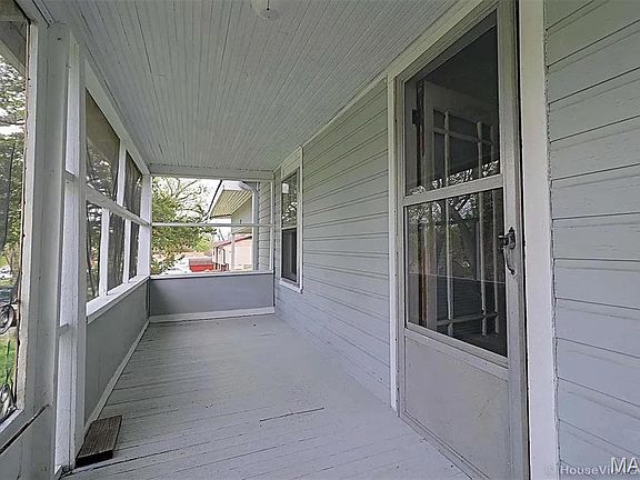 2nd image of 769 Cedar Ln