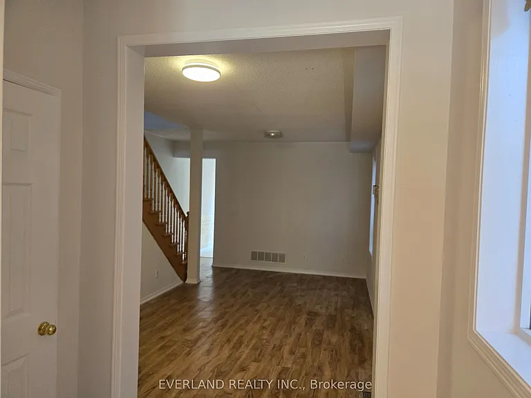 212 Maple Sugar Ln — Photo 2