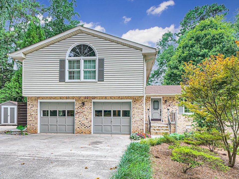 1st image of 2654 Stella Burns Dr