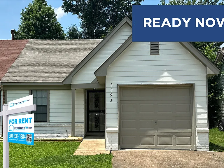 2293 Hometown Dr — Photo 1