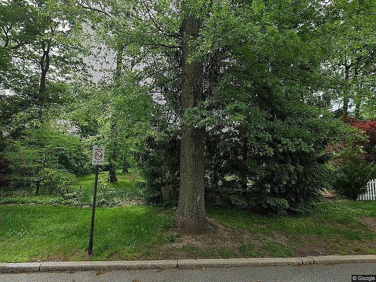 1st image of 322 Wyoming Ave