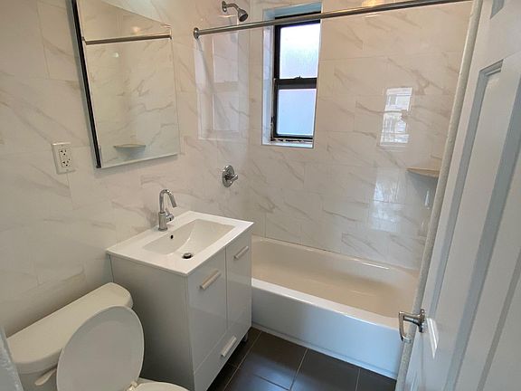 5th image of 3215 93rd St APT D2