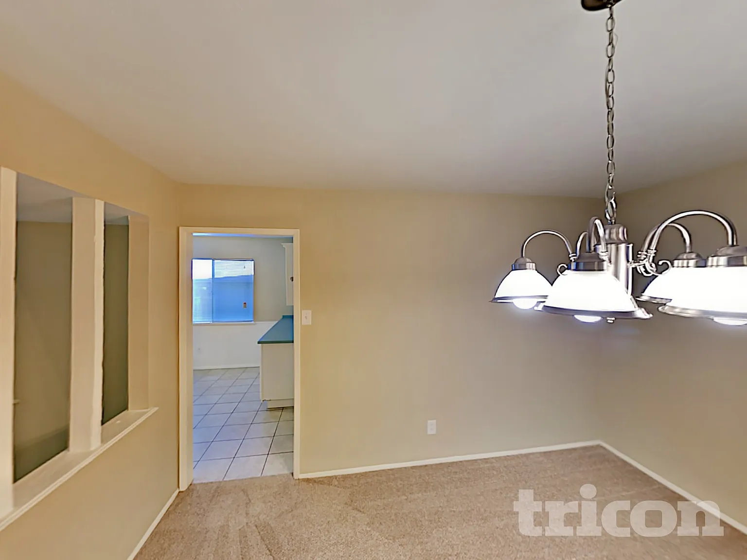 7528 Four Winds Fort Worth TX — Photo 3