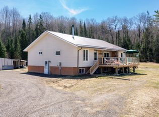 121 Bennett Rd, Parry Sound, Unorganized, Centre Part, ON P0H 1Z0