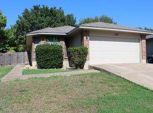 8108 Almondsbury Ln, Austin, TX 78748