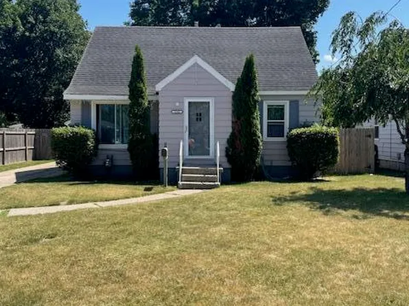 1142 Den Hertog St SW, Wyoming, MI 49509