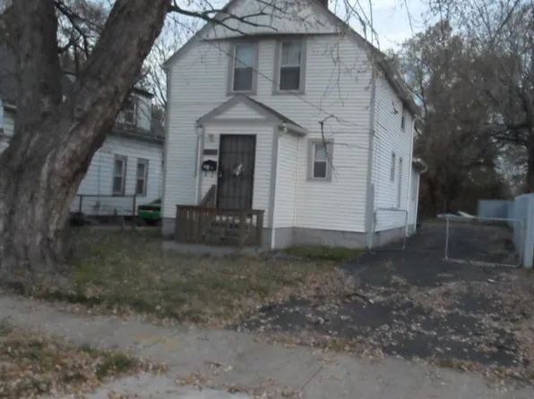 2271 E 69th St, Cleveland, OH 44103