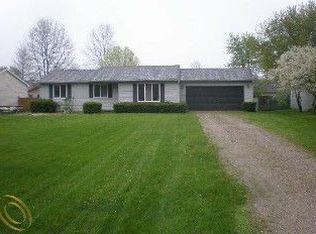 3355 Krafft Rd, Fort Gratiot, MI 48059