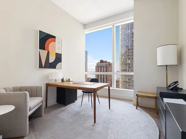 77 Greenwich St #20D, New York, NY 10006