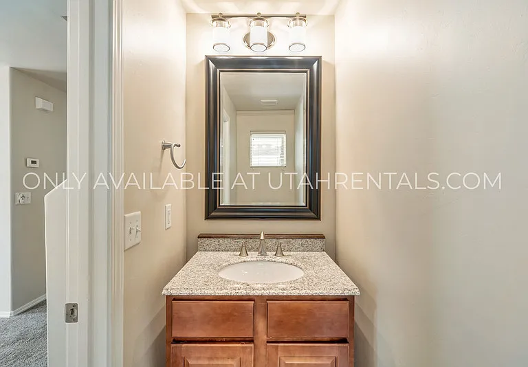 6623 W Blue Iris Dr — Photo 10