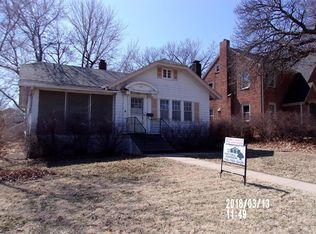 402 NE 10th St, Abilene, KS 67410