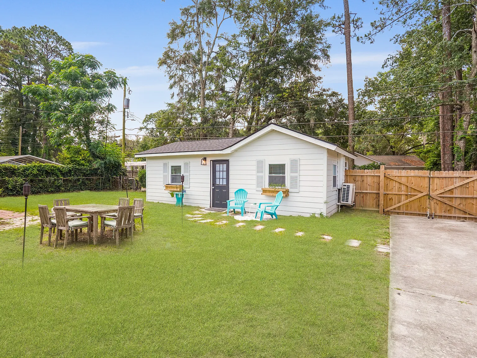 1 bed, 641 sqft, $1,995 — Photo 2