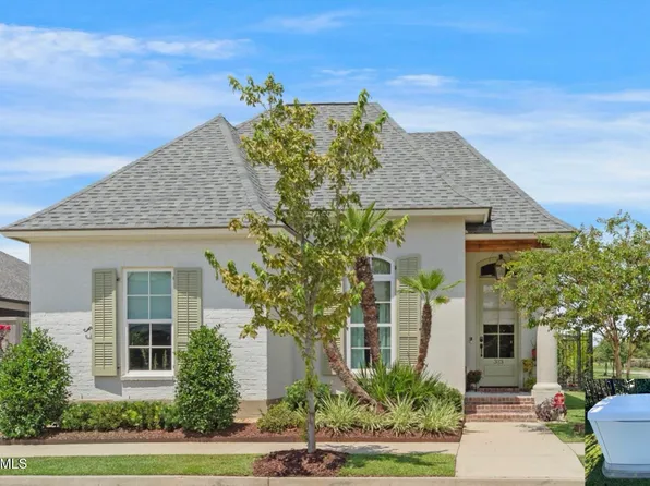 313 Montego Bay Dr, Youngsville, LA 70592