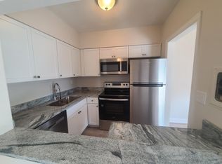 153 Thierman Ln APT 505, Louisville, KY 40207