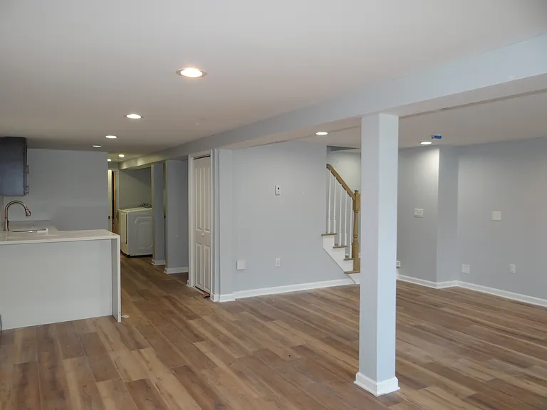38 Woodcliff Ave — Photo 24