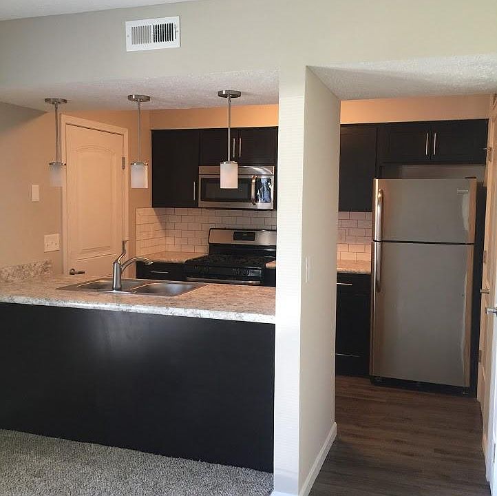 New Renovated Units @ Fieldstone Trace!!