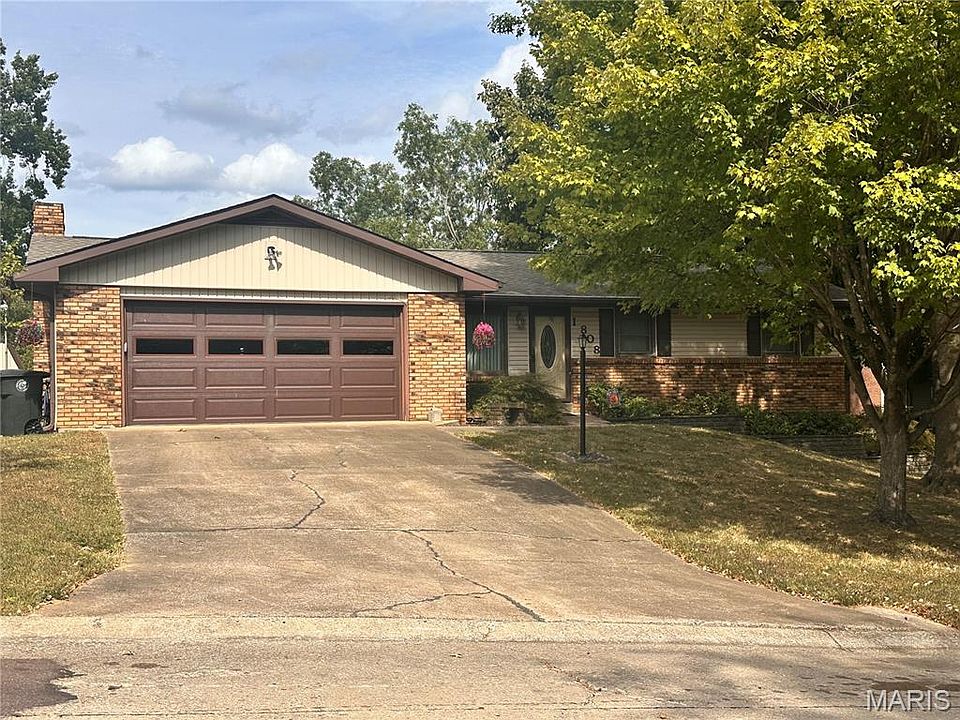 1st image of 1808 Evondale Dr