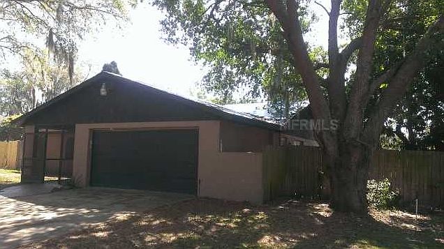 2nd image of 1119 Shadow Wood Ct