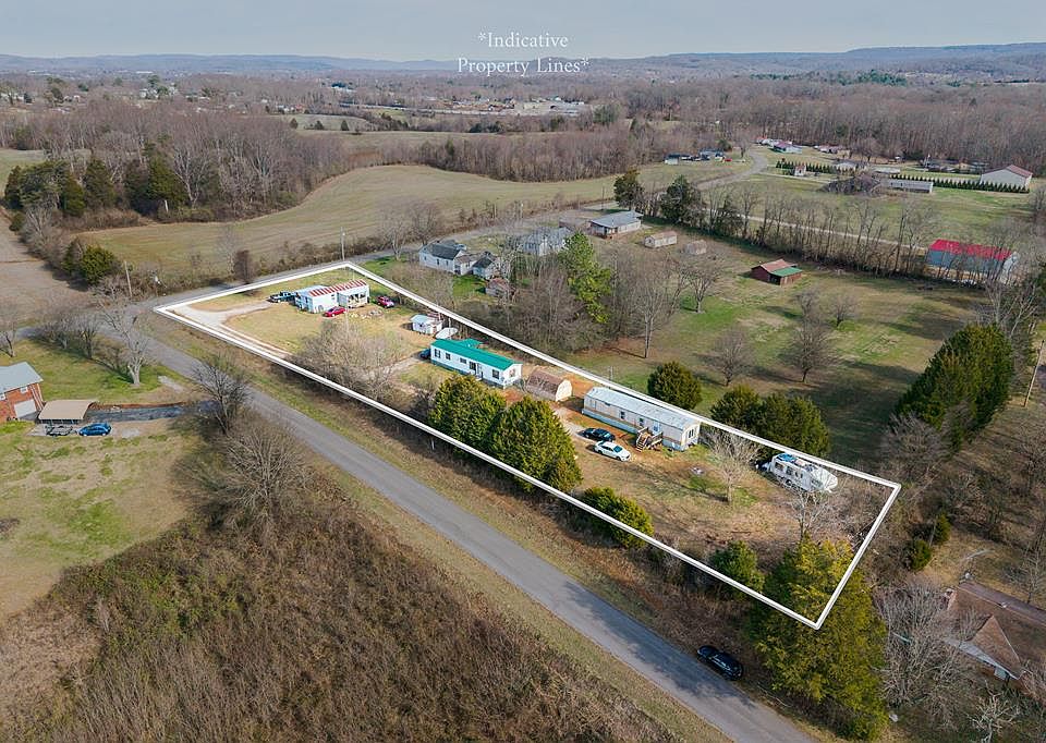 1st image of 787 Pine Thickett Rd