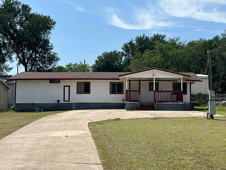 6010 John F Kennedy Dr — Photo 1