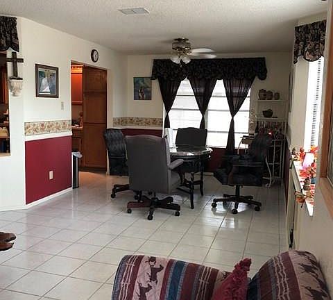 5th image of 74 Blackhawk Dr