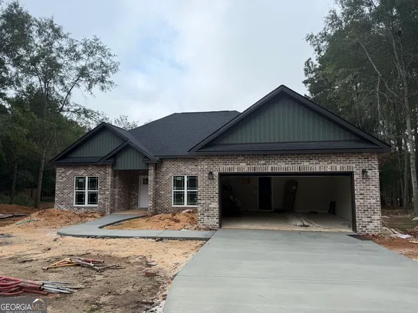 5803 Heritage Ct, Eastman, GA 31023