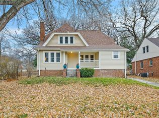 351 58th St, Des Moines, IA 50312