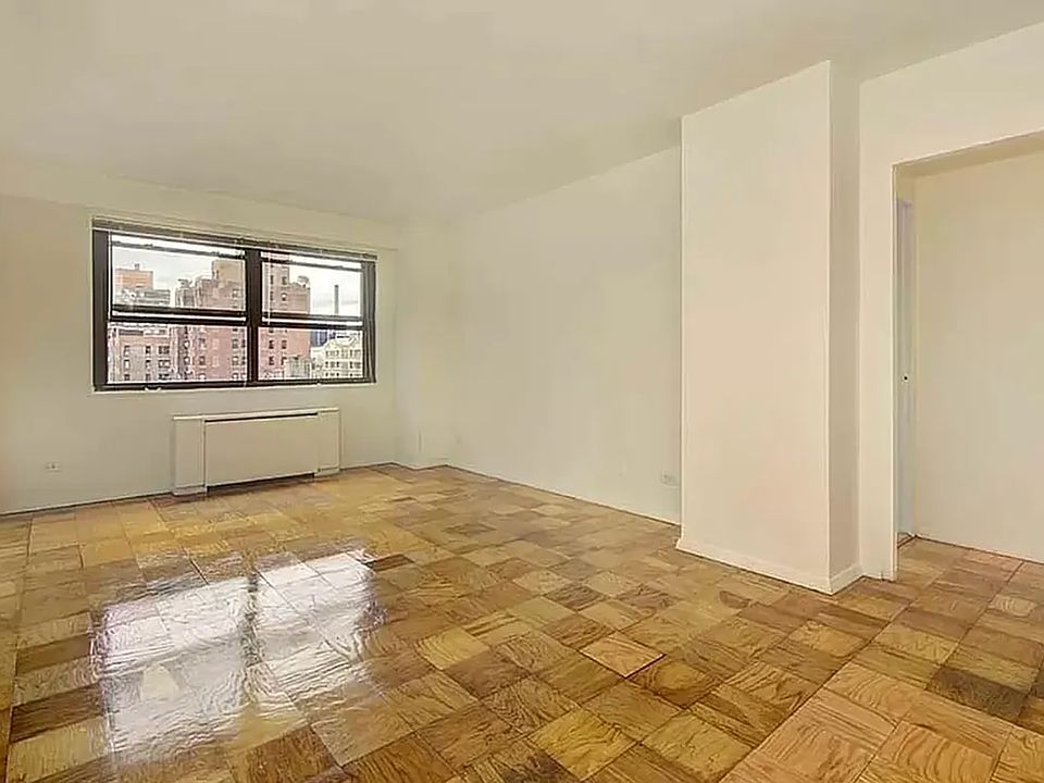 1st image of 300 W 55th St APT 12X