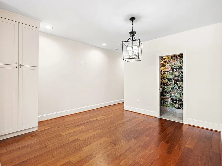 621 Pine St #1 — Photo 14