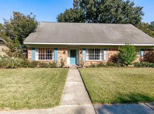 405 Chateau Pl, Lafayette, LA 70503