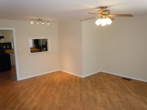 2nd image of 126 W Jeffery Ave