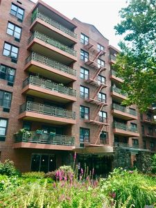 8710 51st Ave APT 6J, Flushing, NY, 11373